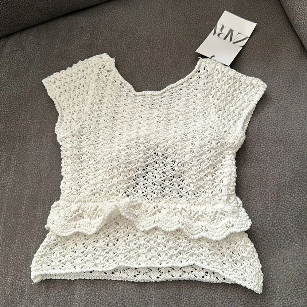 ZARA Kids | Ecru | RUFFLED CUT OUT KNIT TOP